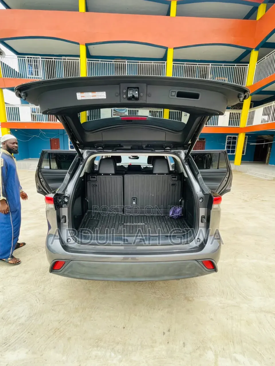 Toyota Quantum 2022 Grey