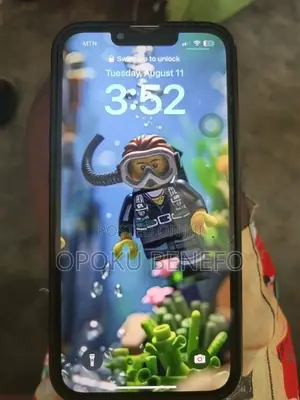 New Apple iPhone 13 128 GB Gray