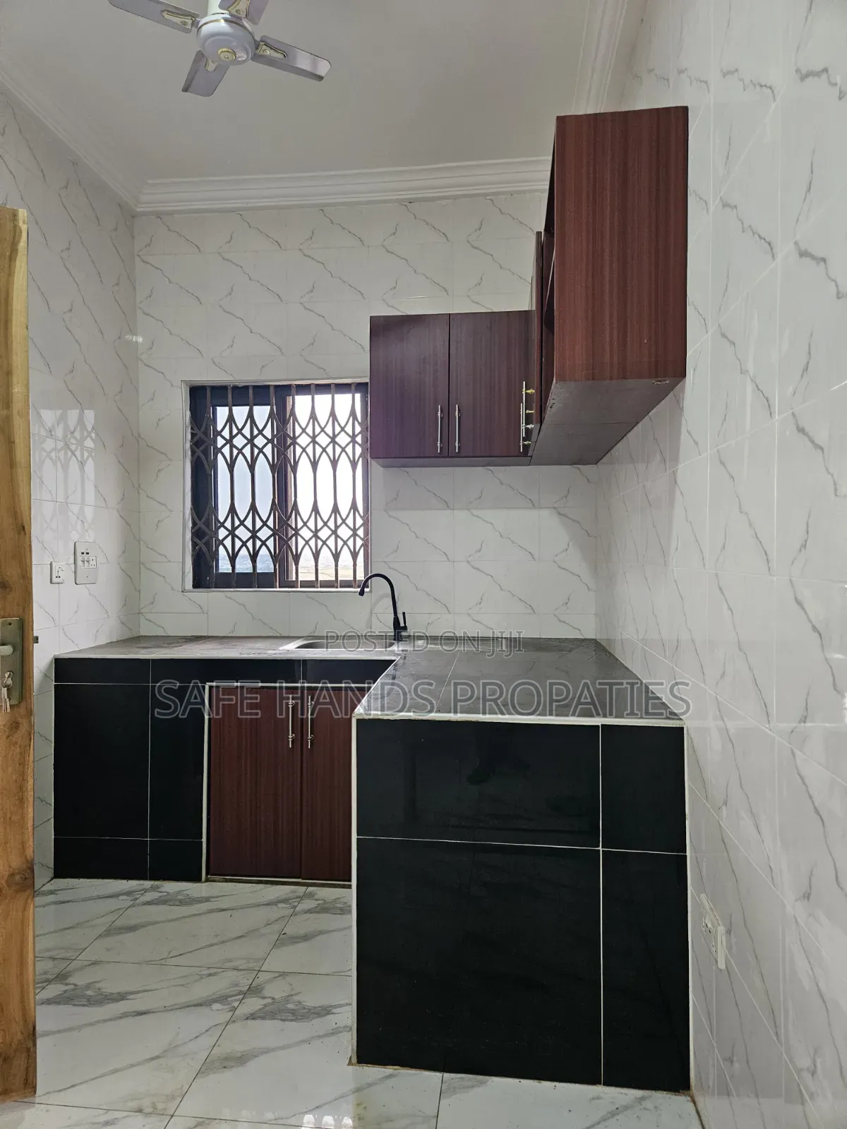 2bdrm Apartment in East Legon, Accra Metropolitan for rent