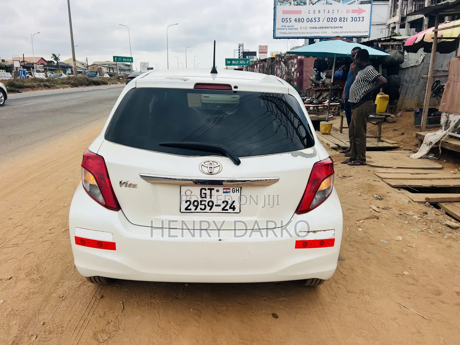 Toyota Vitz 2013 White