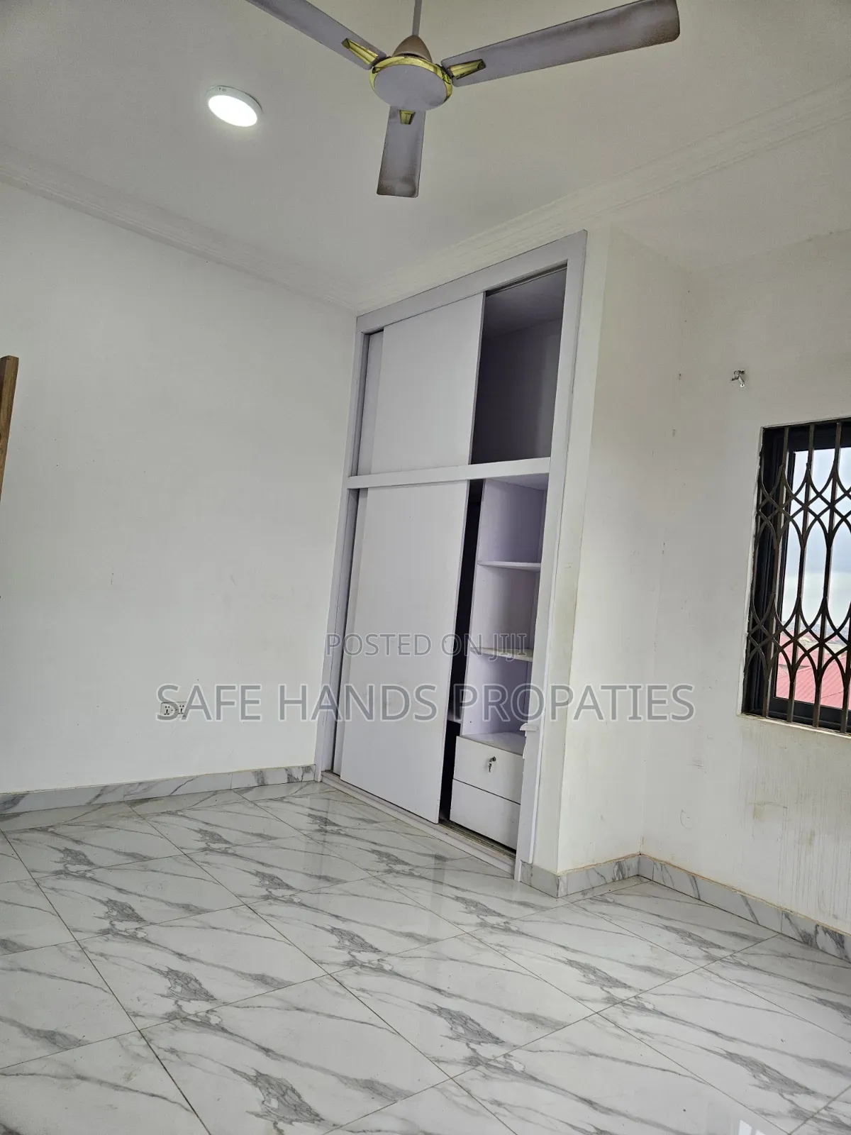2bdrm Apartment in East Legon, Accra Metropolitan for rent