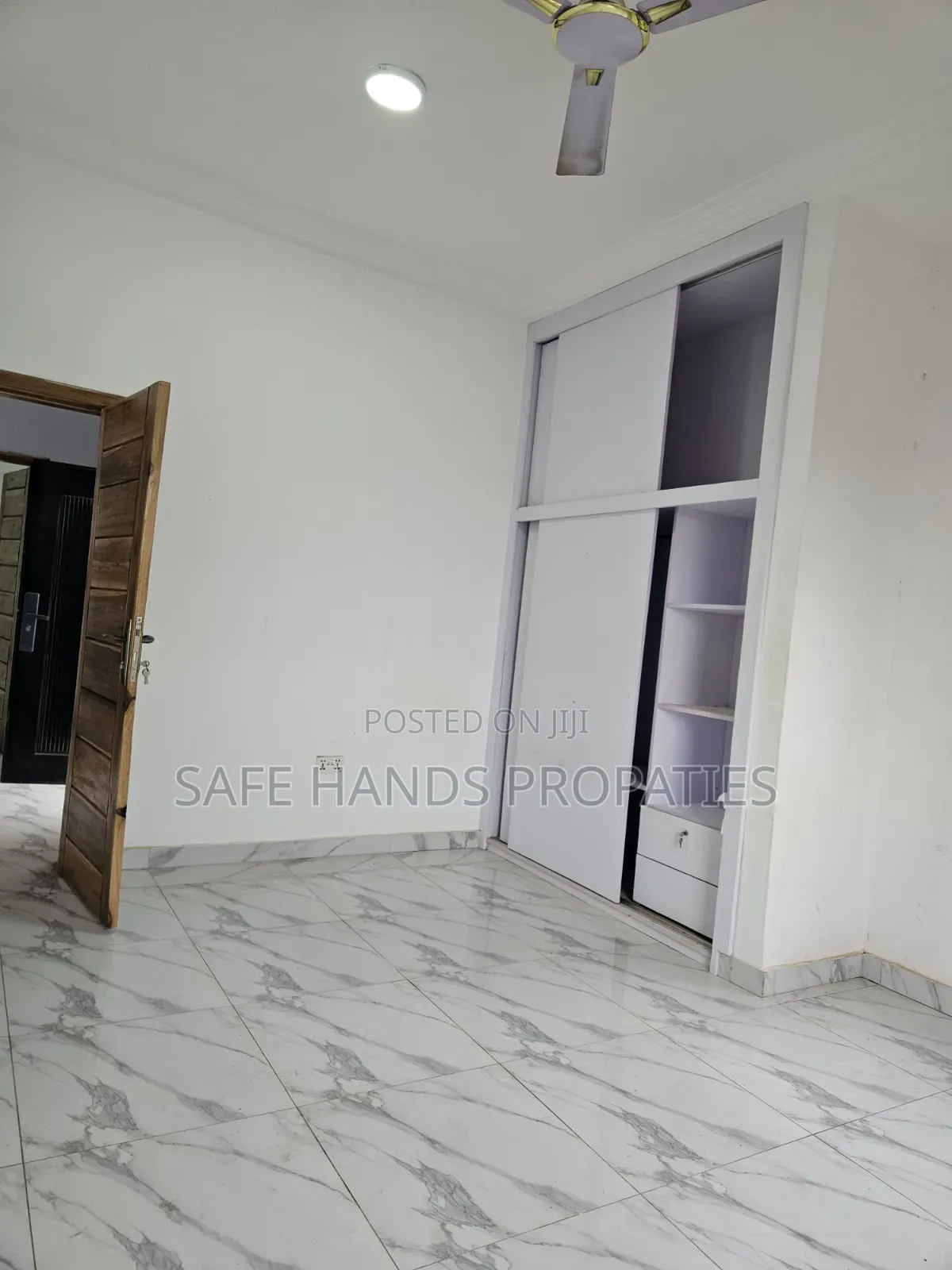 2bdrm Apartment in East Legon, Accra Metropolitan for rent