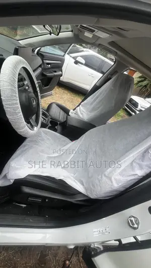 Honda CR-V 2023 White