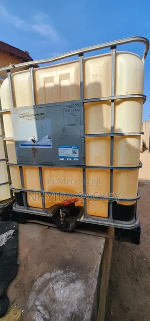 Off-White 1000l Ibc Tank