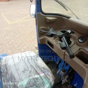 Bajaj RE 2024 Blue