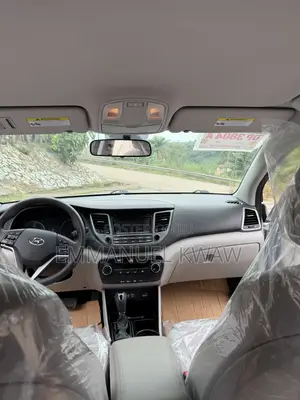 Hyundai Tucson SEL AWD 2018 Silver
