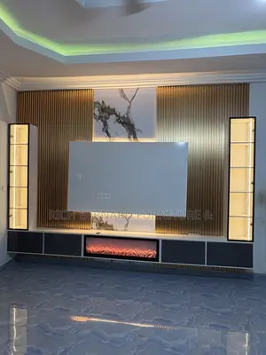 Modern Customized TV Unit + Fireplace