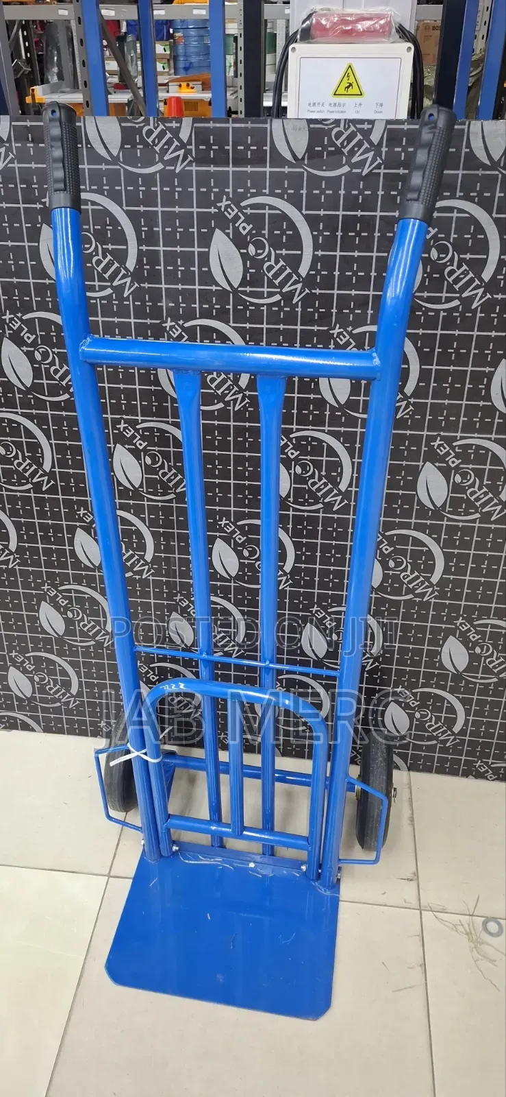 Trolley Super Quality With High Quality Tires and Body