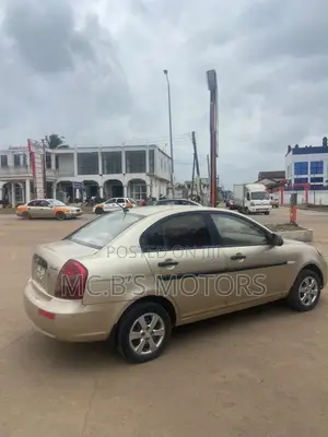 Hyundai Accent 2007 Gold