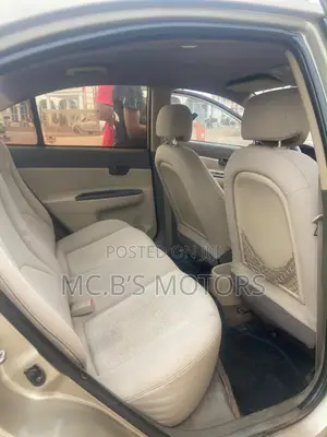 Hyundai Accent 2007 Gold