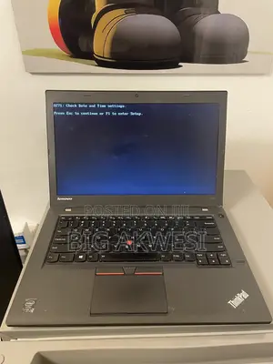Laptop Lenovo ThinkPad T490s 8GB Intel Core i5 HDD 500GB