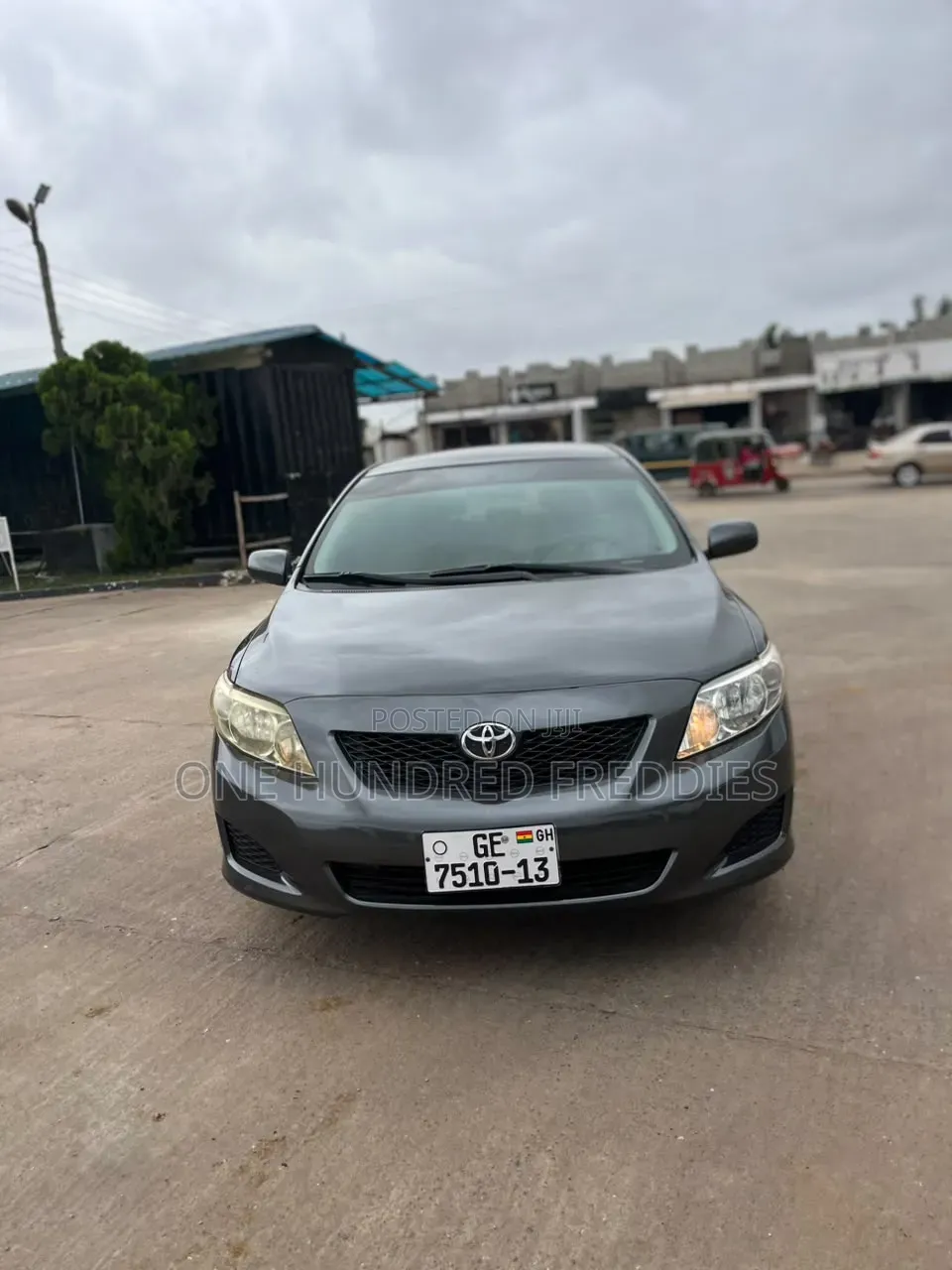 Toyota Corolla 2010 Gray