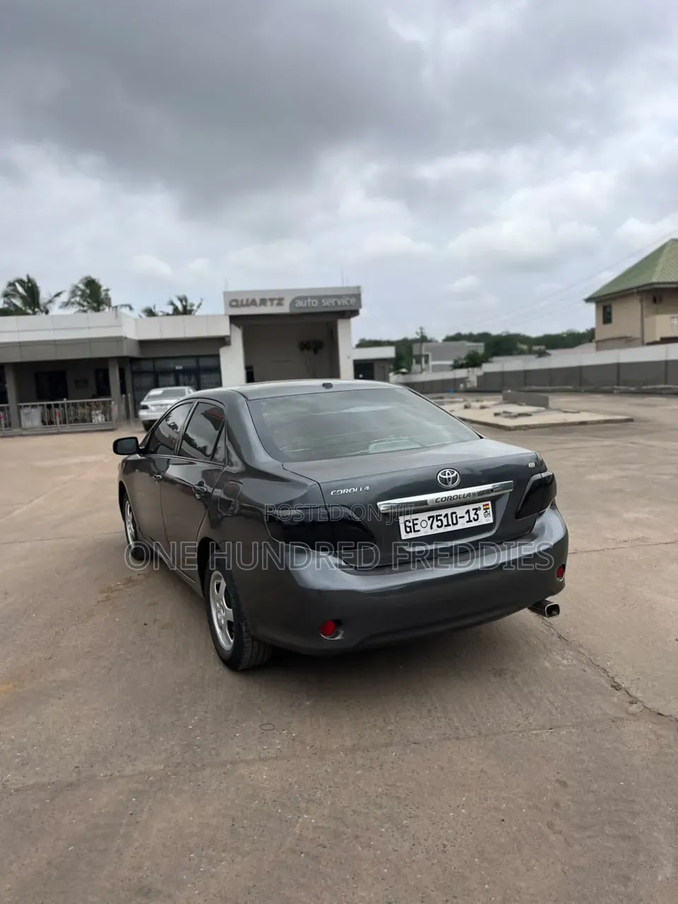 Toyota Corolla 2010 Gray