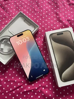 Apple iPhone 15 Pro Max 256 GB Silver