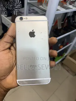 Apple iPhone 6 64 GB White