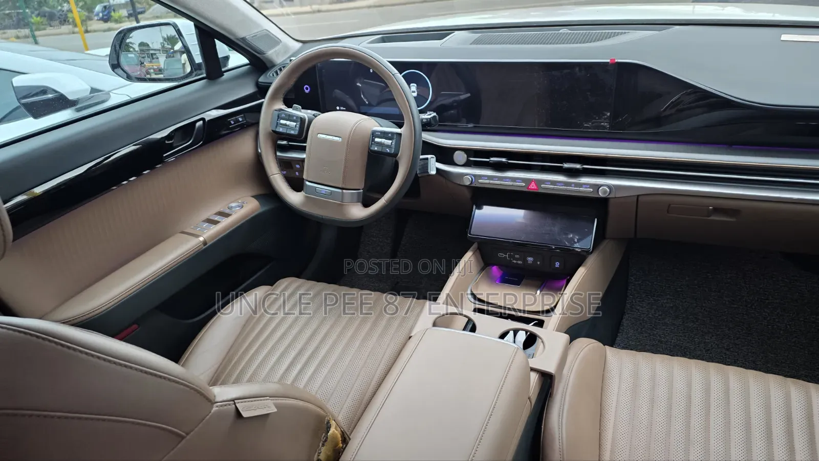 Hyundai Grandeur 2025 White