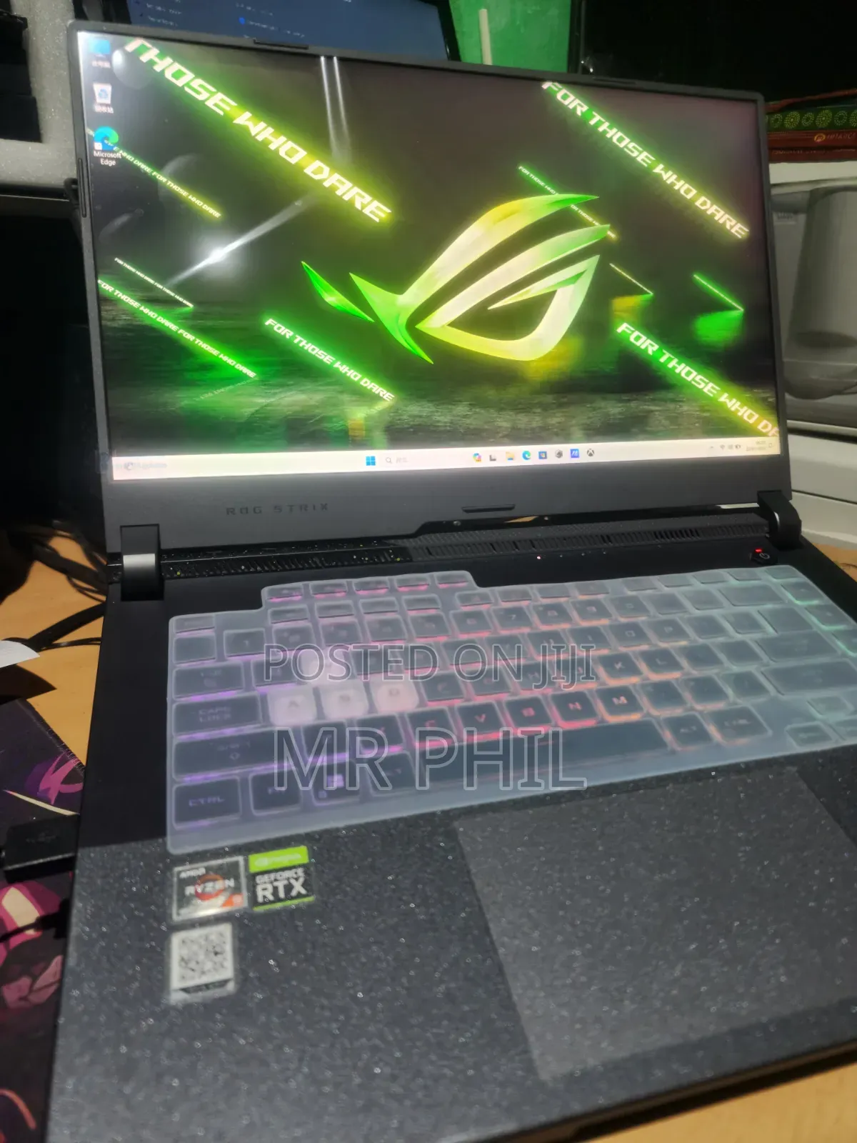 Laptop Asus ROG Strix G15 16GB AMD Ryzen 9 SSD 1T