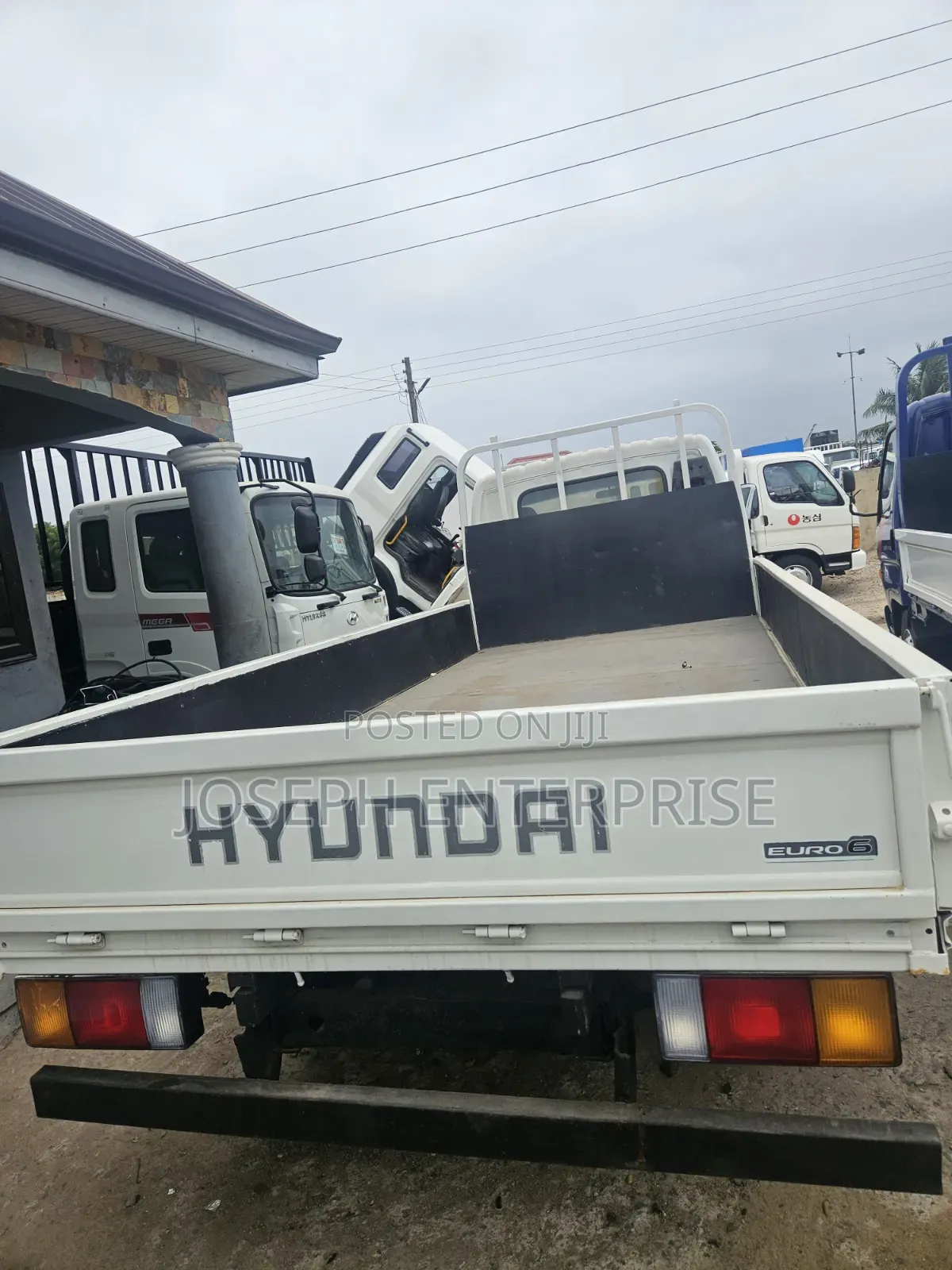 Hyundai Mighty 2