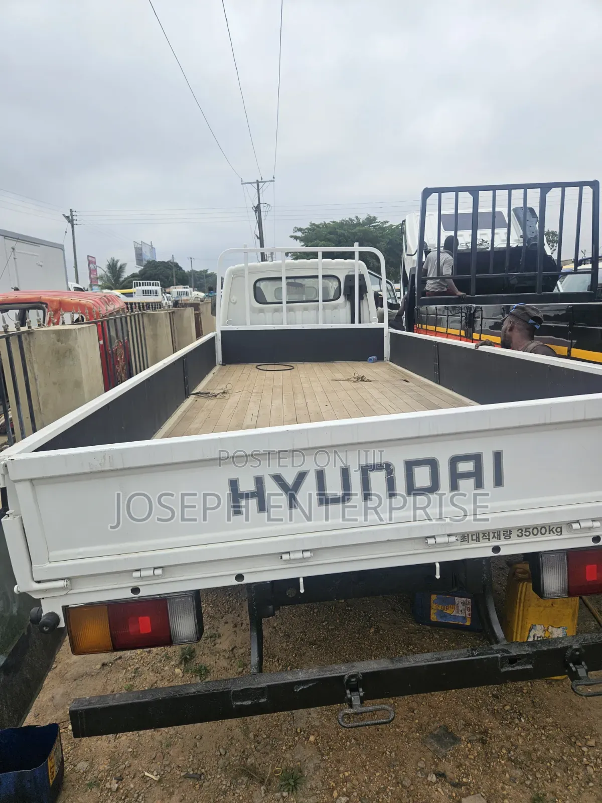 Hyundai Mighty 2