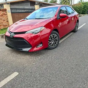 Toyota Corolla LE Eco (1.8L 4cyl 2A) 2018 Red