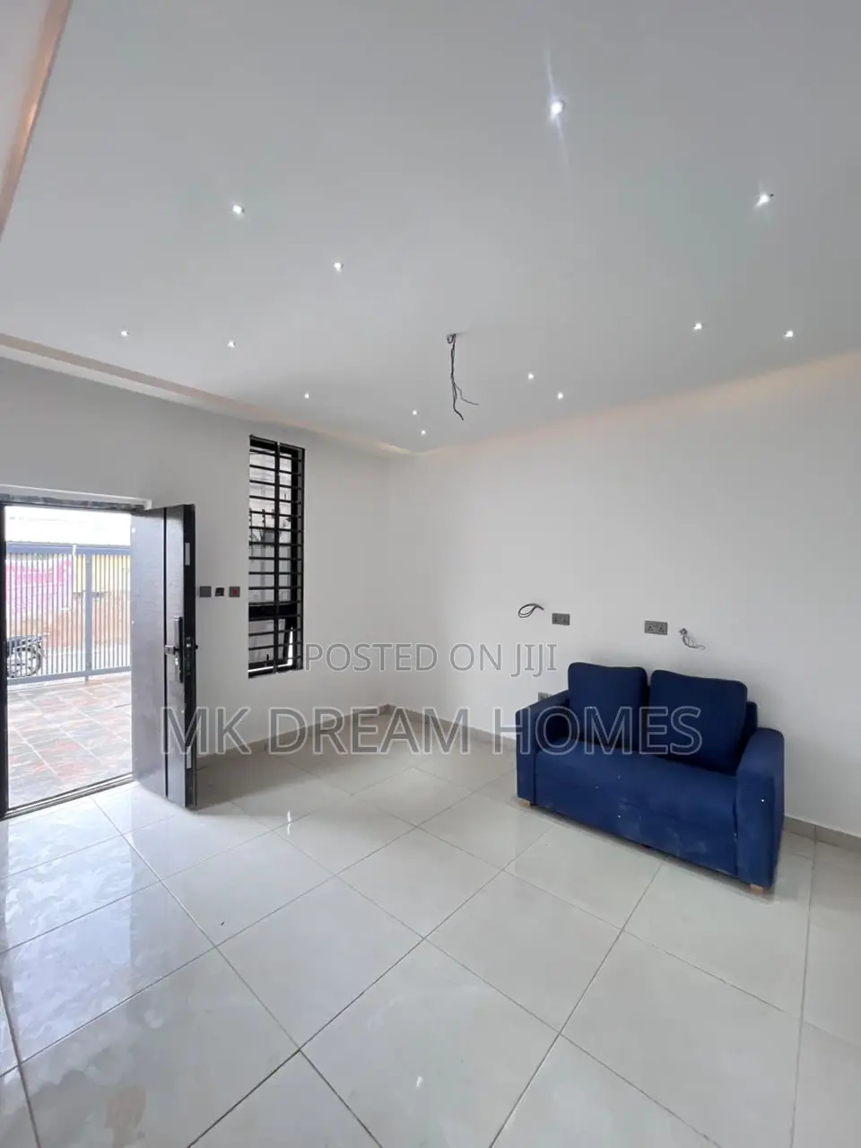 3bdrm House in Lake Side Estate for sale