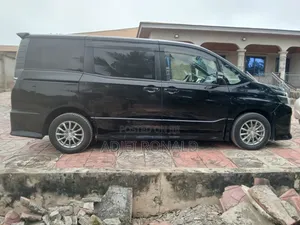Toyota Voxy ZS Kirameki 2WD 7-Seater 2014 Black