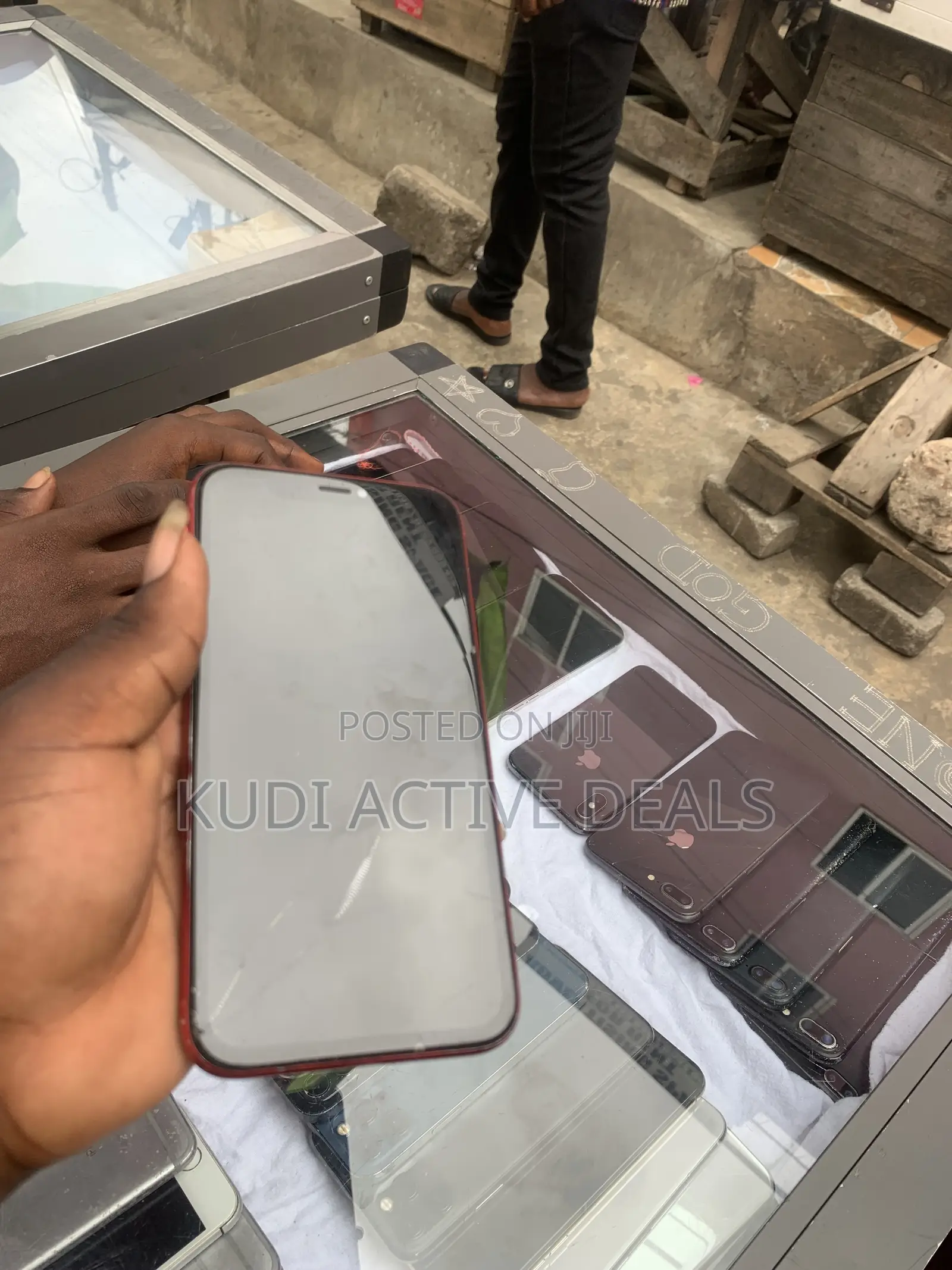 Apple iPhone XR 128 GB Red