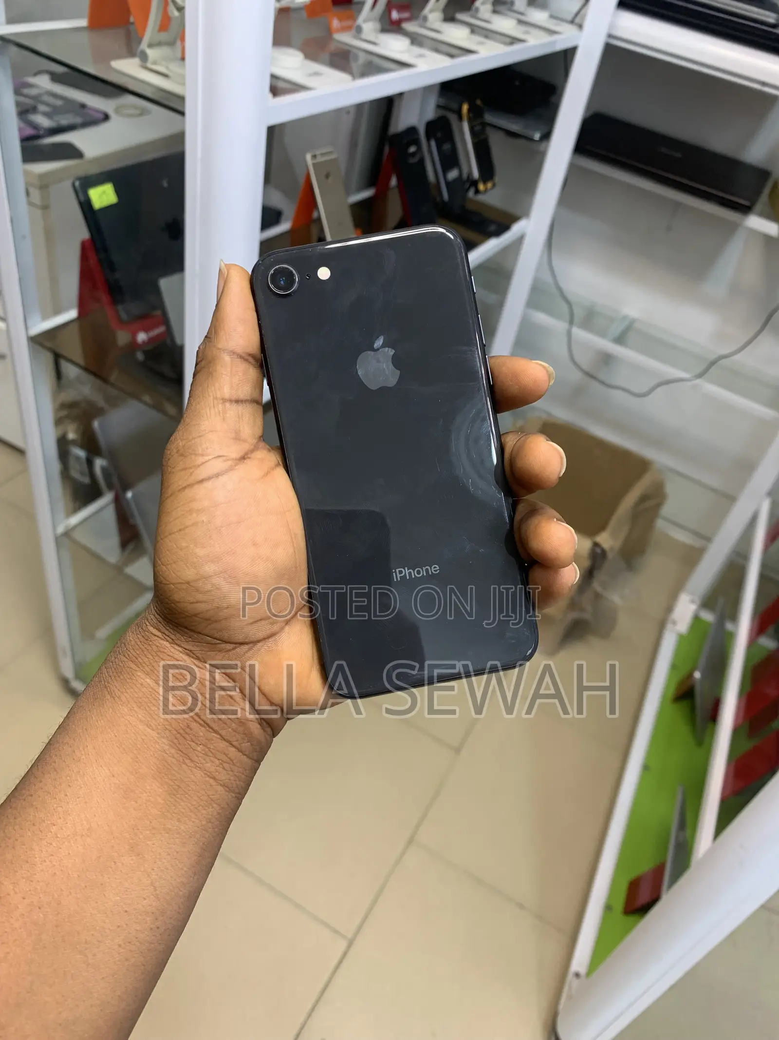 Apple iPhone 8 64 GB Black