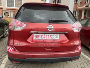Nissan Rogue SV AWD 2016 Red