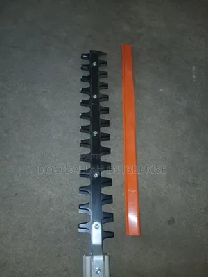 Agbon Trimer Blade