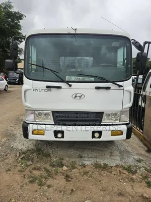 Hyundai 5-Ton Gold