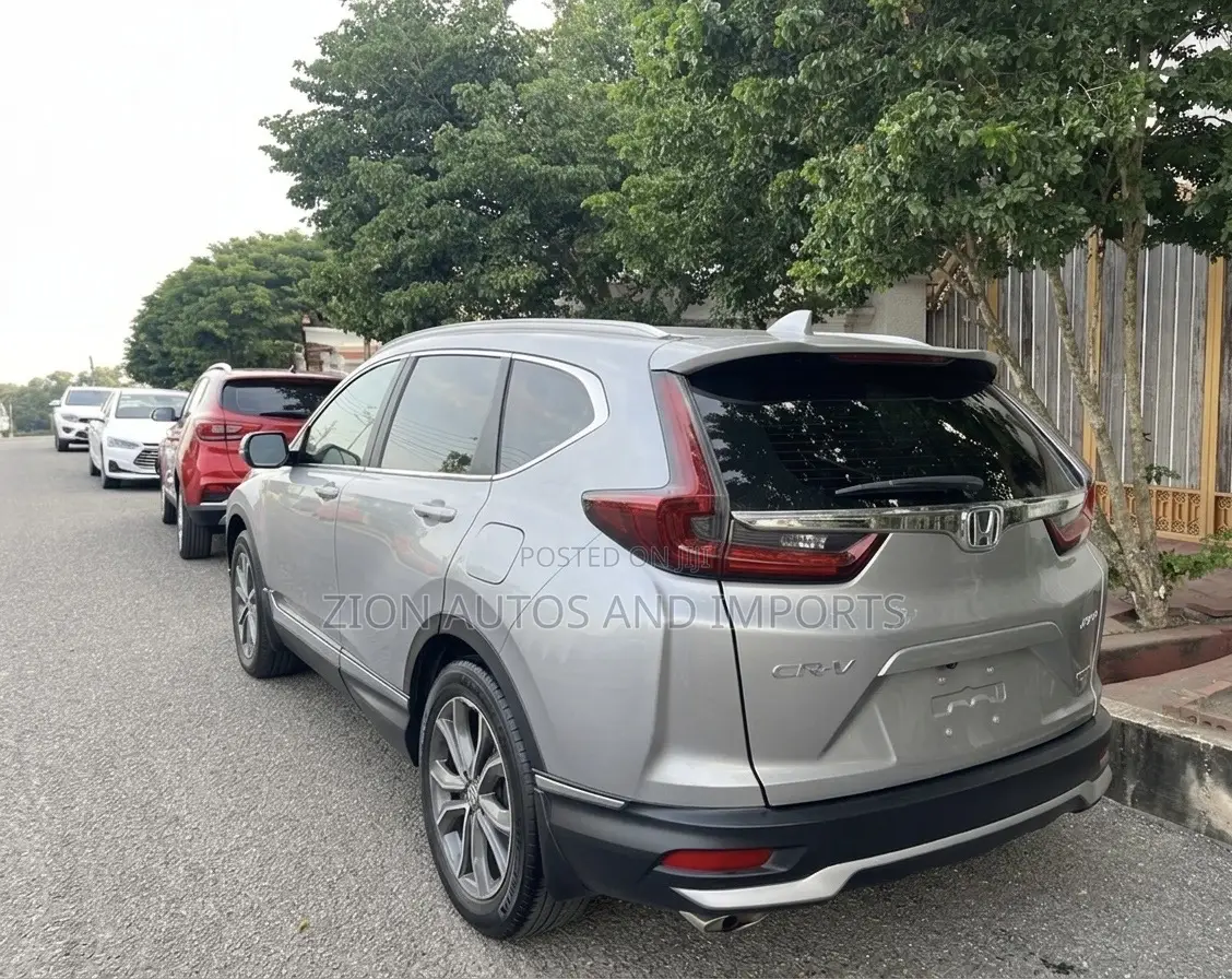 Honda CR-V Touring AWD 2020 Silver