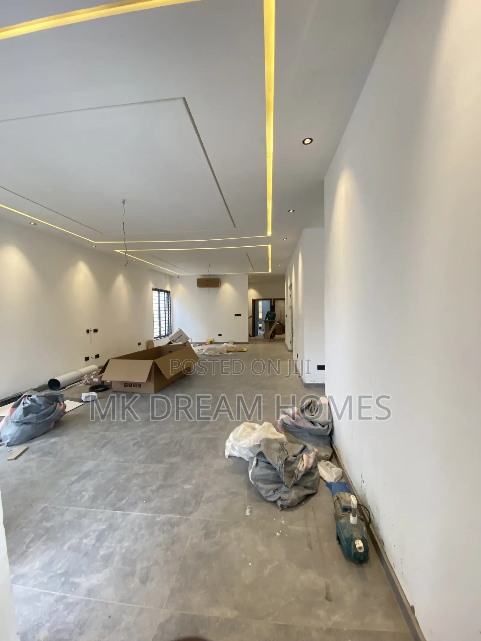 3bdrm House in Lake Side Estate for rent