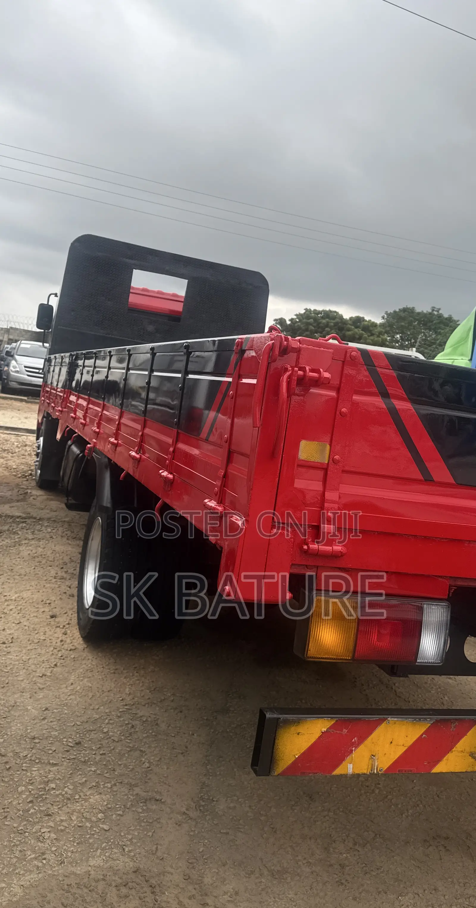 Hyundai 5ton 8holes
