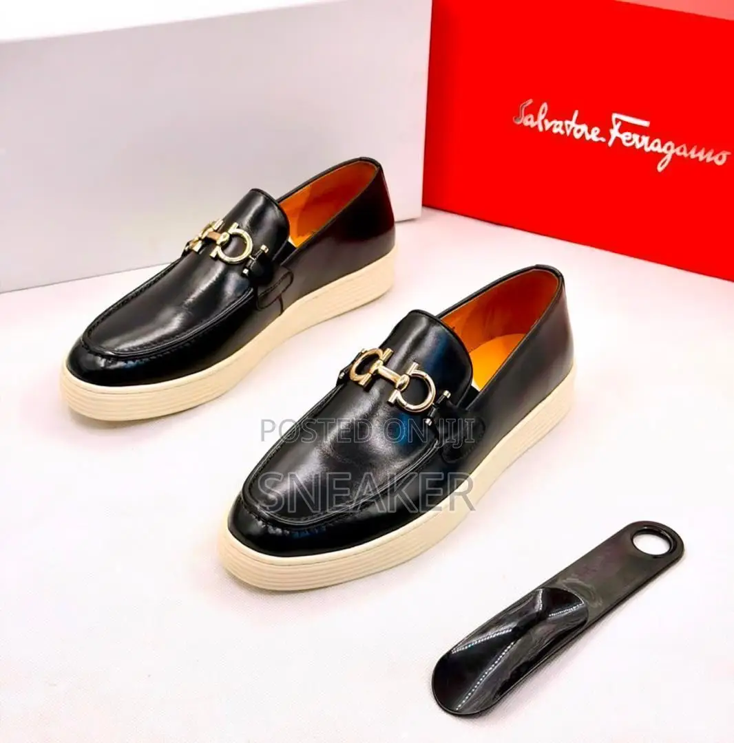 Ferragamo Casual