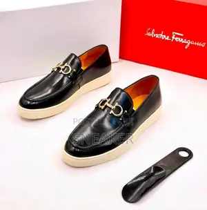Ferragamo Casual