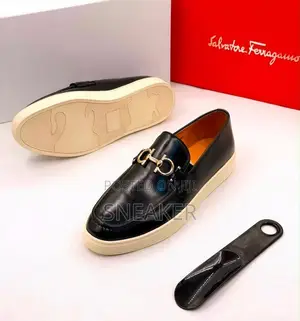 Ferragamo Casual