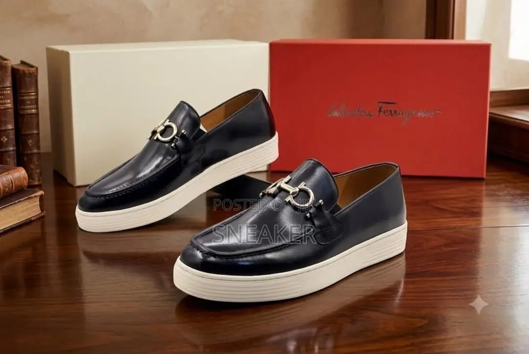 Ferragamo Casual