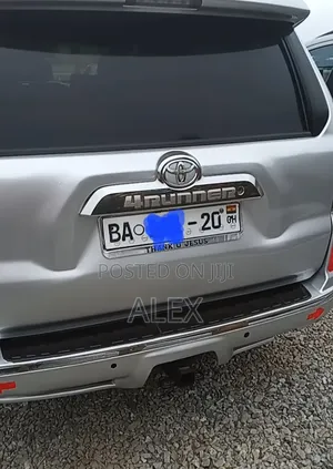 Toyota 4-Runner 2013 Silver