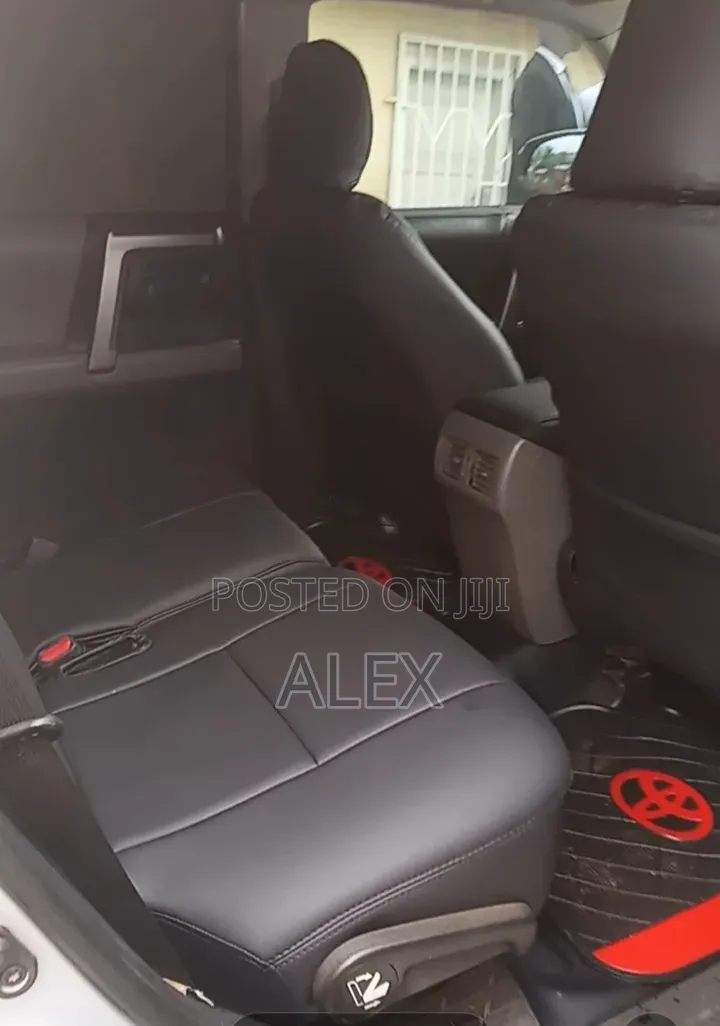 Toyota 4-Runner 2013 Silver
