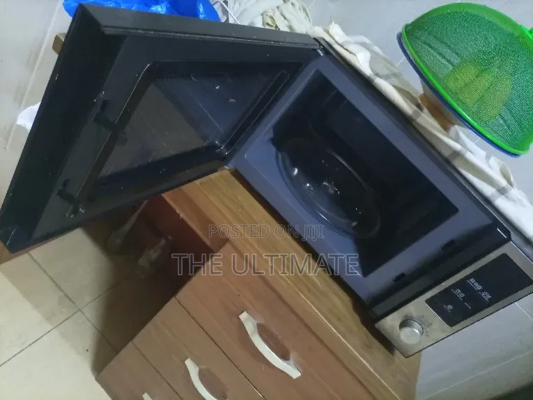 Kenwood Microwave
