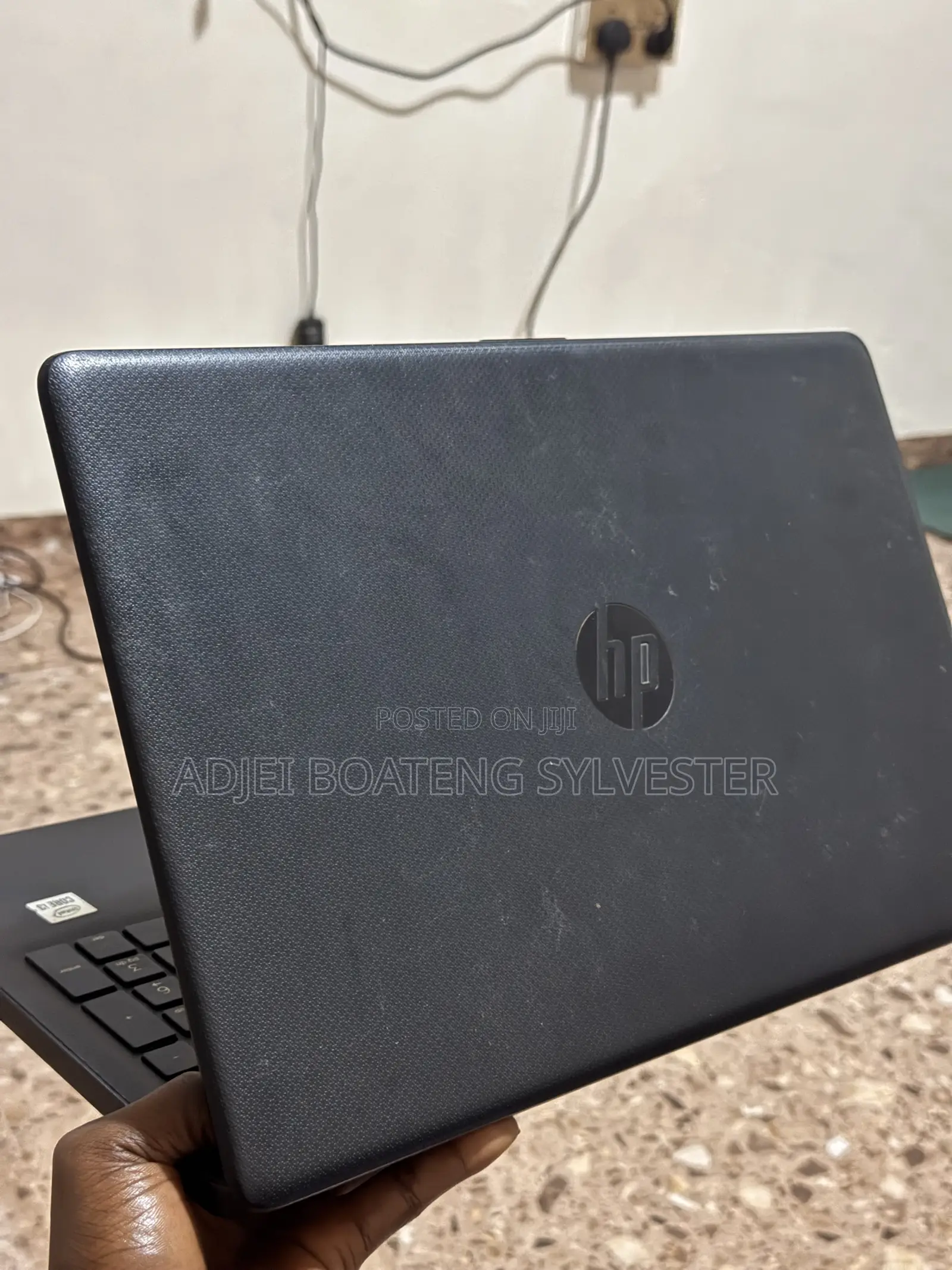 Laptop HP 15-da3007nia 12GB Intel Core i3 HDD 1T