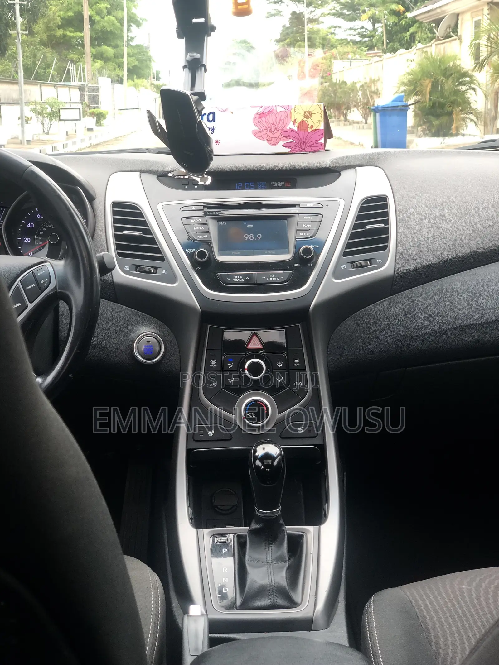 Hyundai Elantra 2016 Silver
