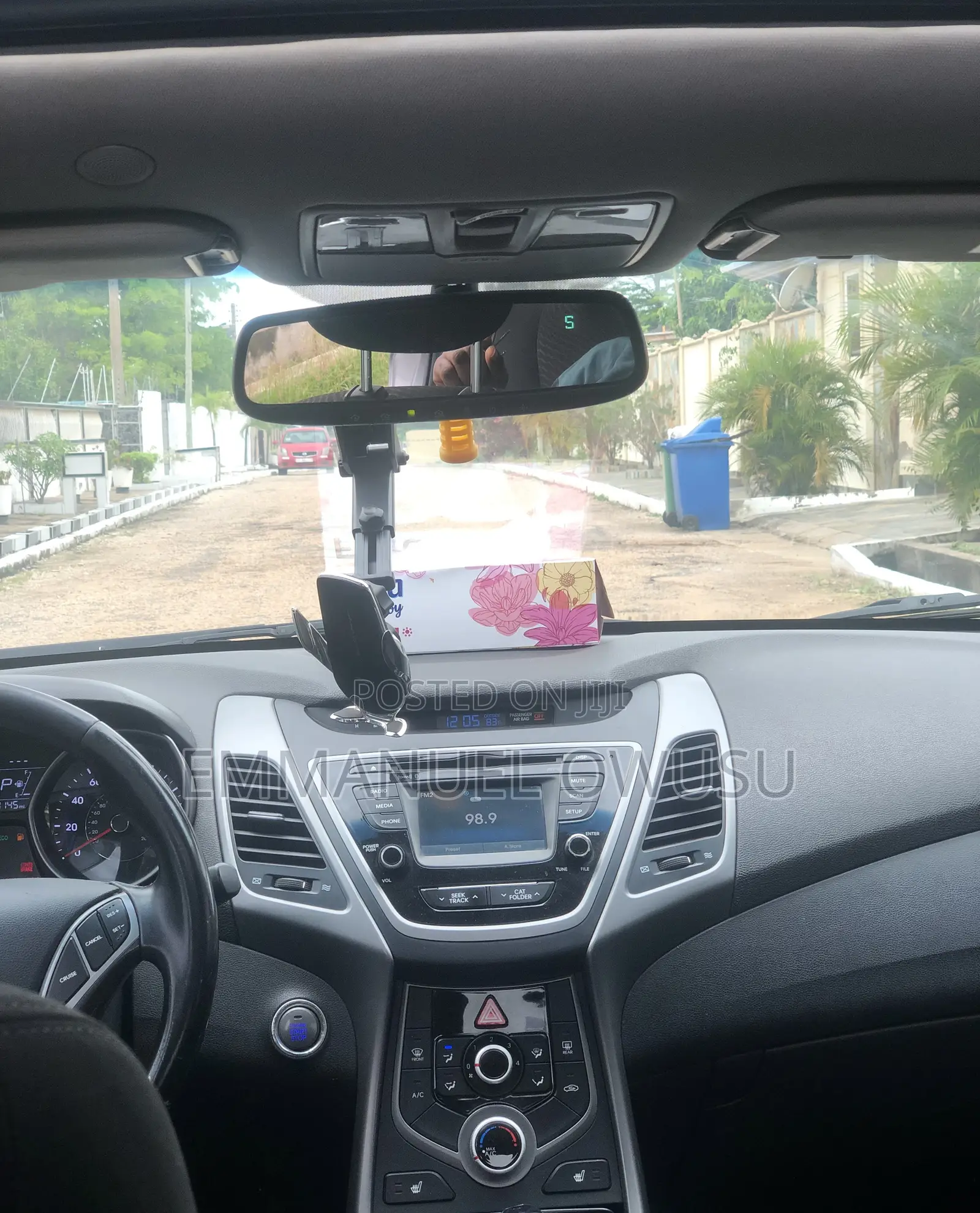 Hyundai Elantra 2016 Silver