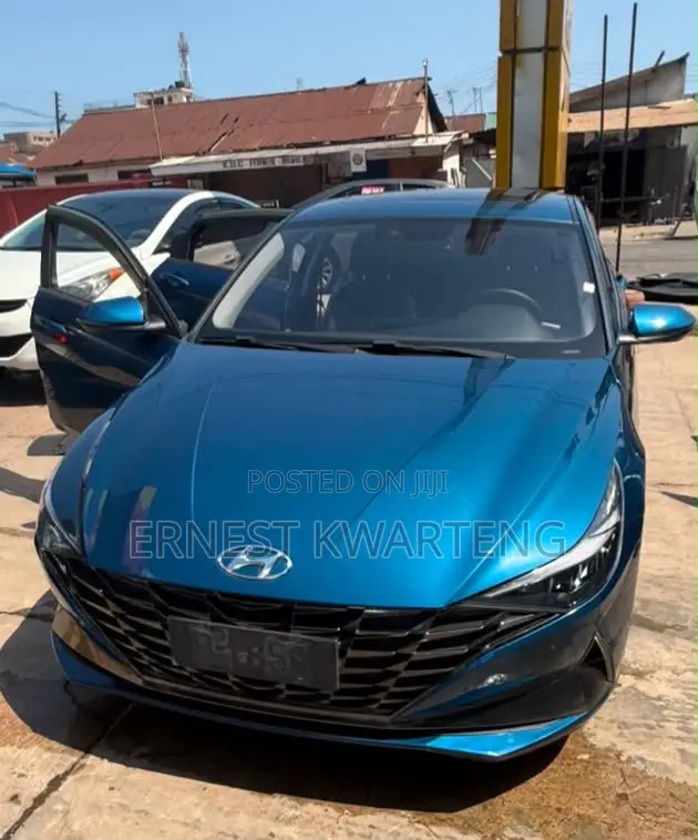 Hyundai Elantra 2021 Blue