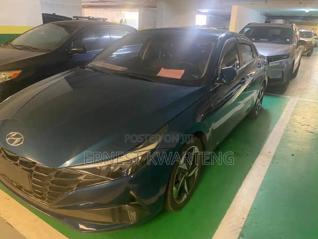Hyundai Elantra 2021 Blue