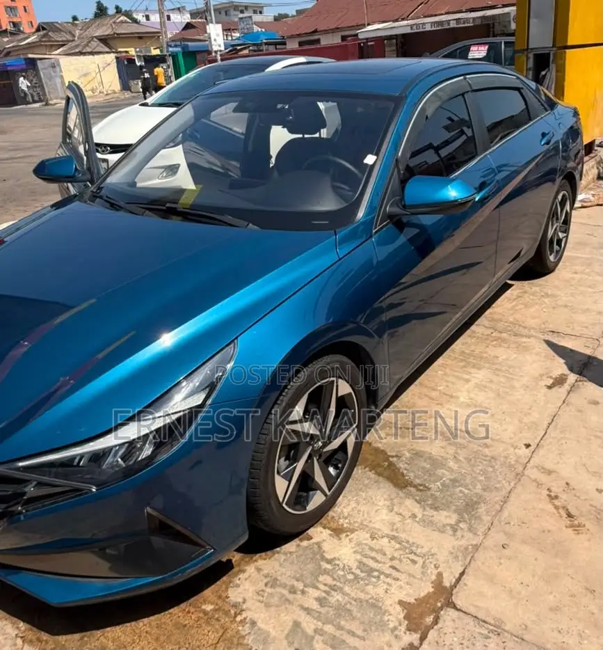 Hyundai Elantra 2021 Blue