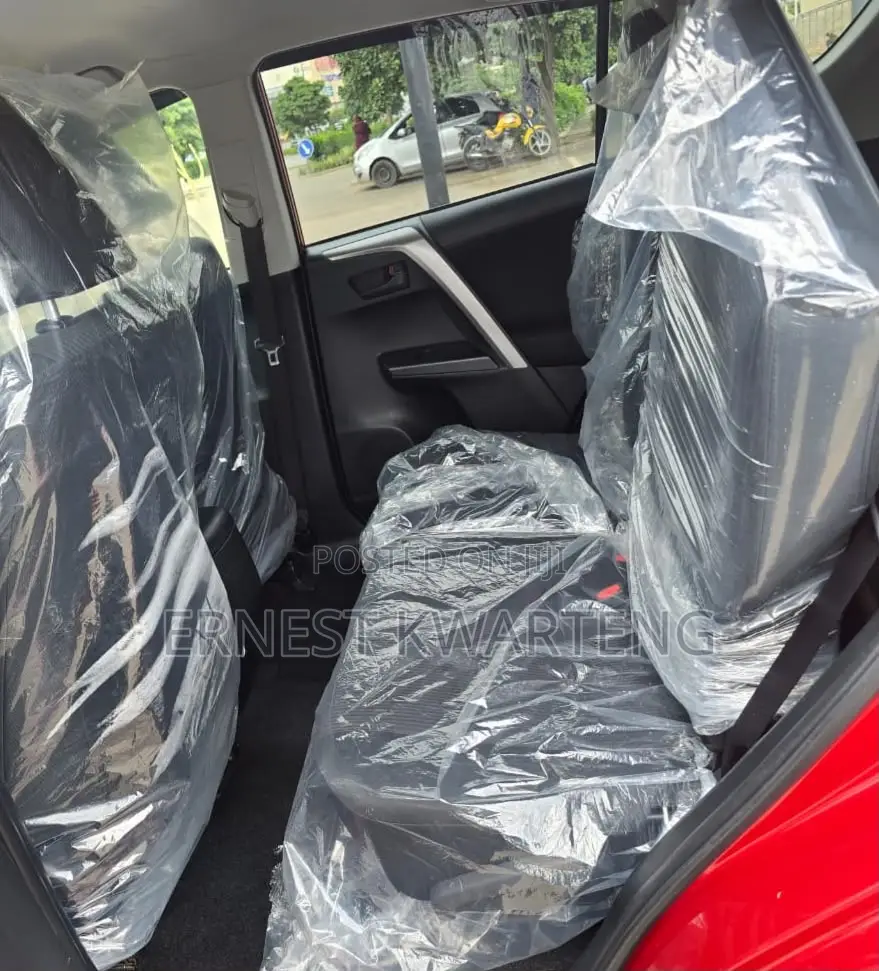 Toyota RAV4 2018 Red