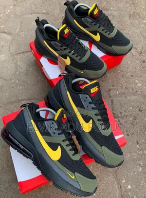 Nike Air Max 20’ Pulse Sneaker
