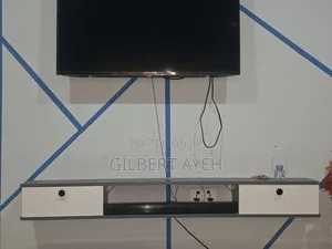 Simple TV Stand